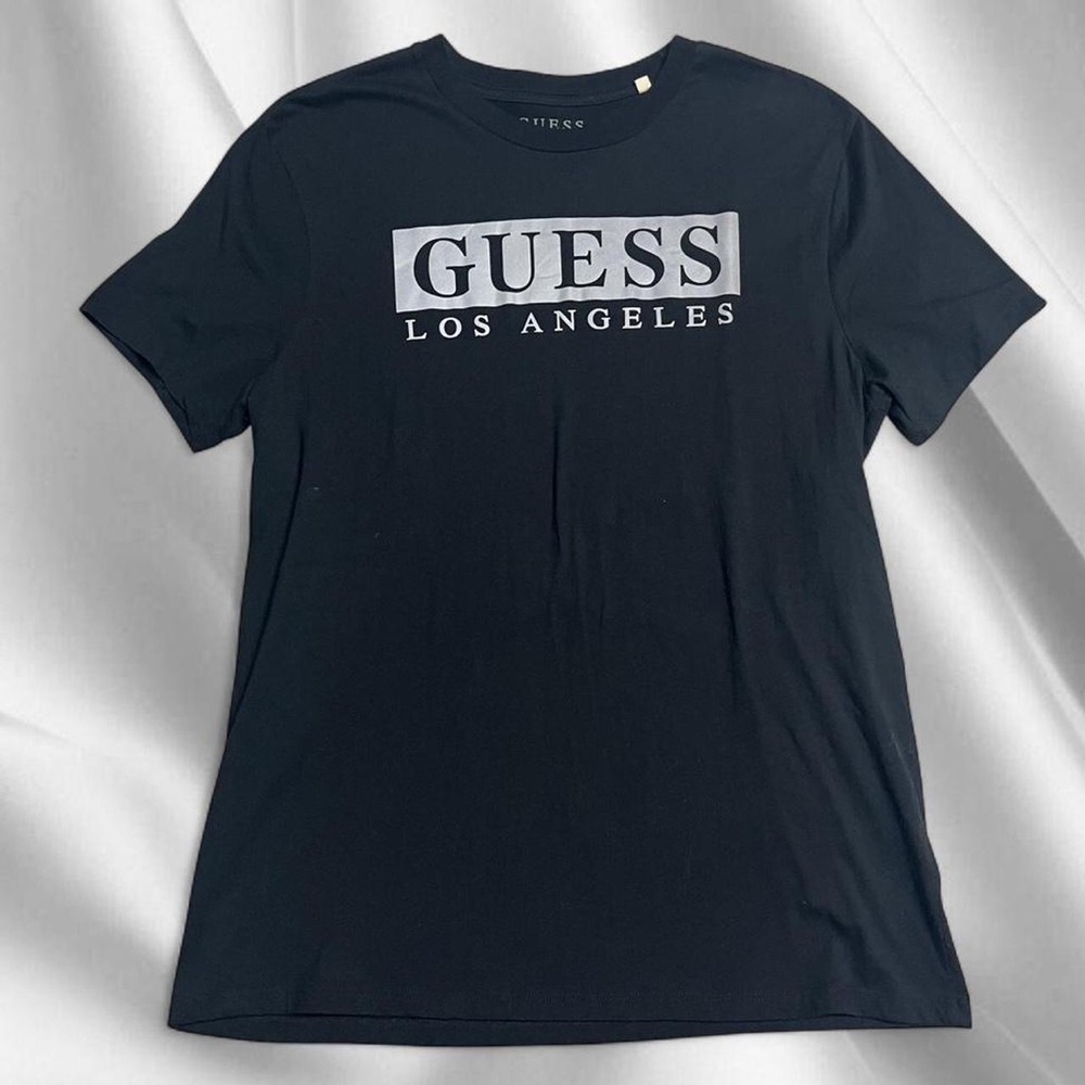 Guess Reflective Box Logo Tee